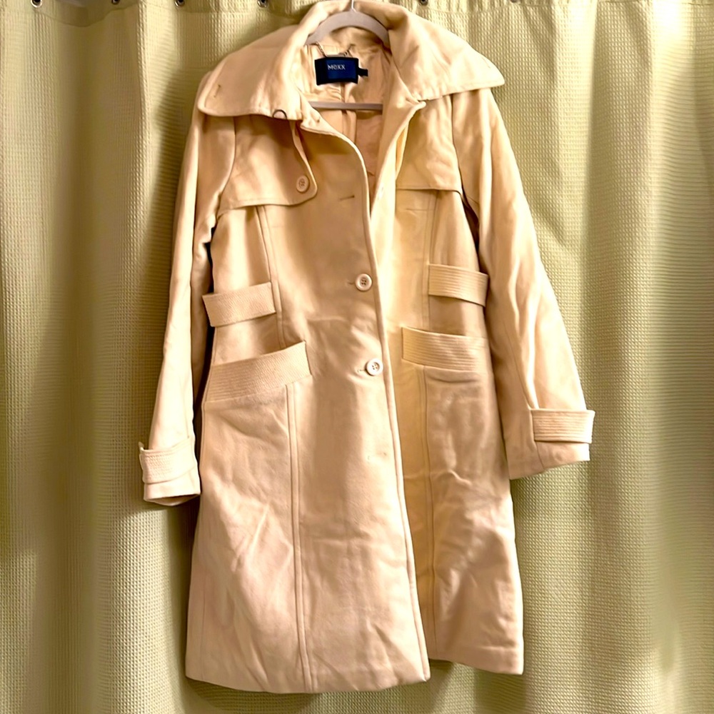 Ladies coat